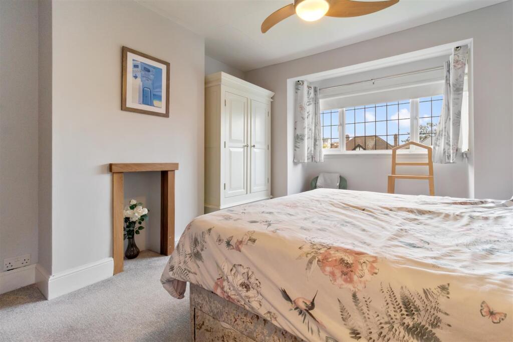 11 Pevensey Road-024.jpg