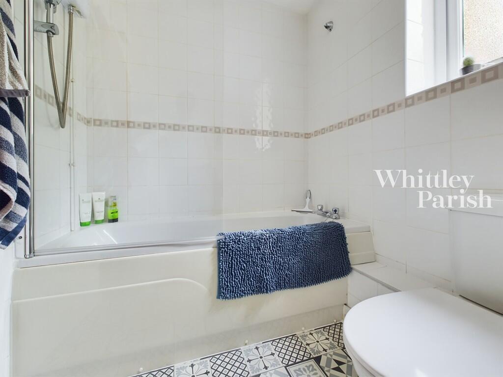 CAM01607G0-PR0614...