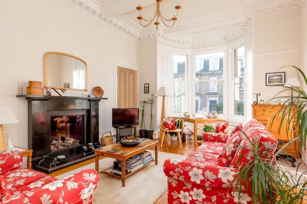 Marchhall Cres 16