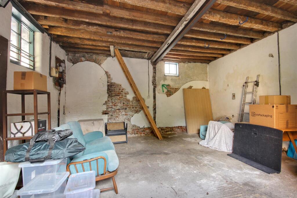 Coach House Ground Floor