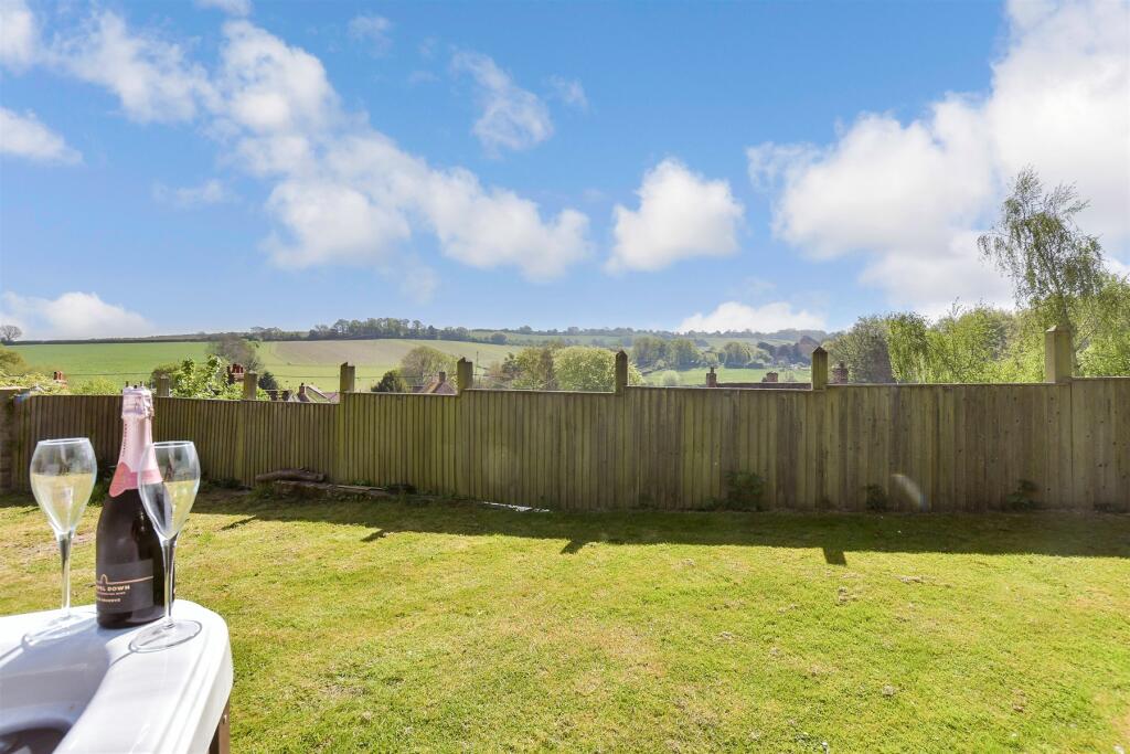 External Lifestyle Photograph