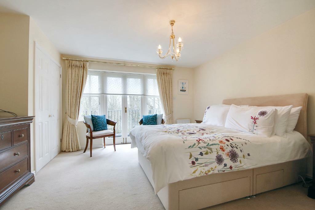 Master Bedroom (Portal Size).jpg