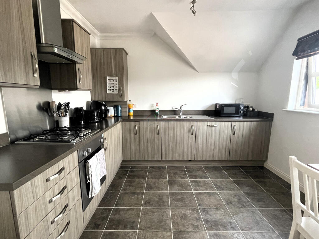 Kitchen a.JPG