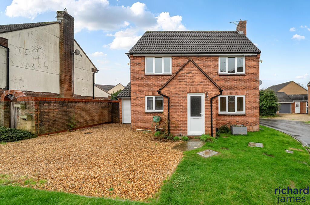 Bainbridge Close, Grange Park, Swindon, SN5