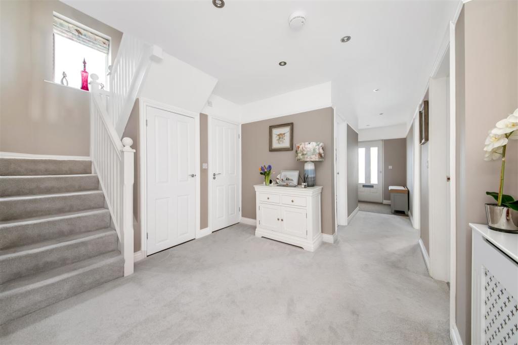 ENTRANCE HALLWAY