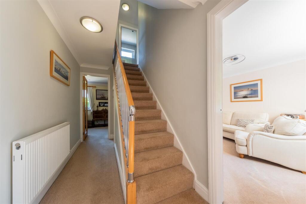 16 The Burrows-017.JPG