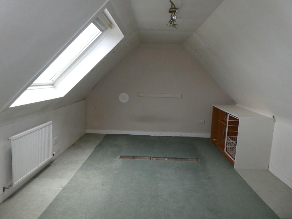 ATTIC BEDROOM 