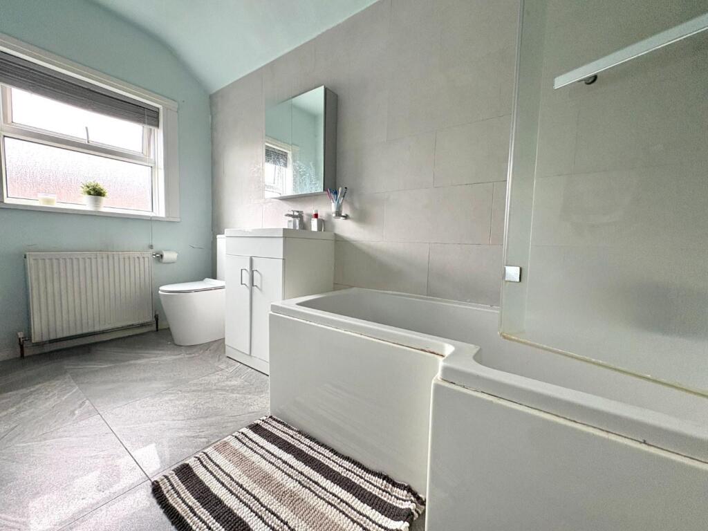Upstairs bathroom
