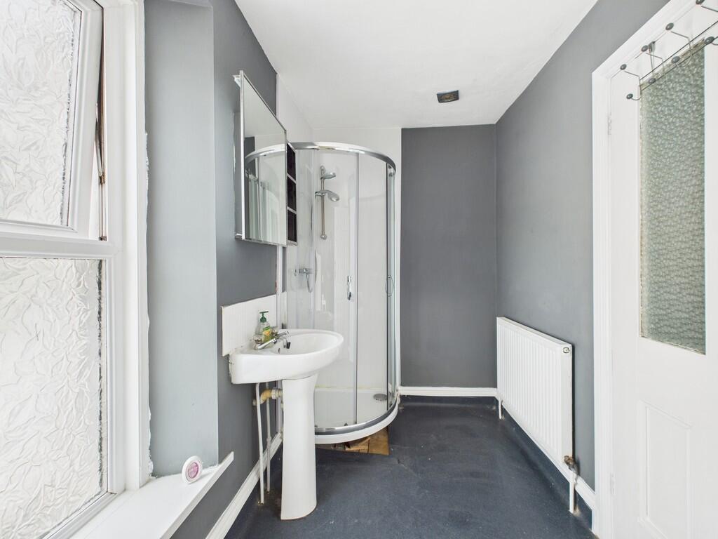 CAM03974G0-PR0202...