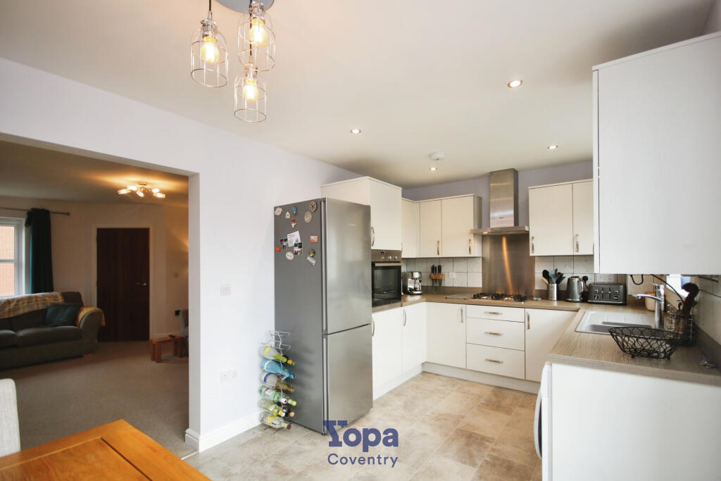 206b9002-Kitchen 203.JPG