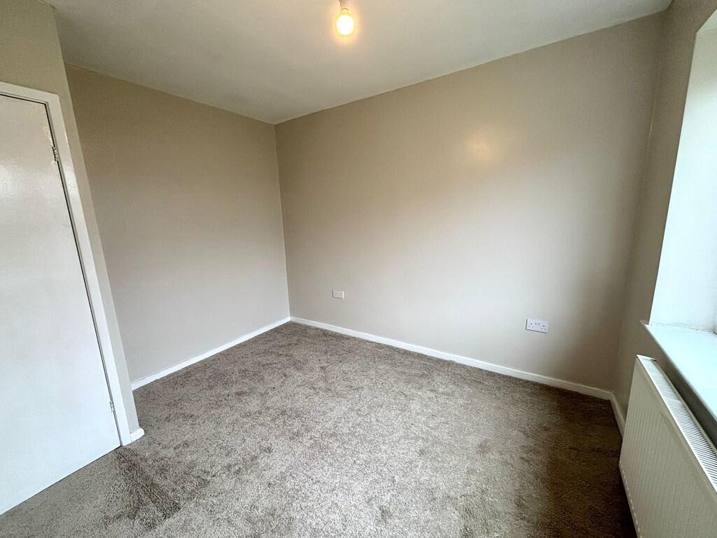 bedroom 2.