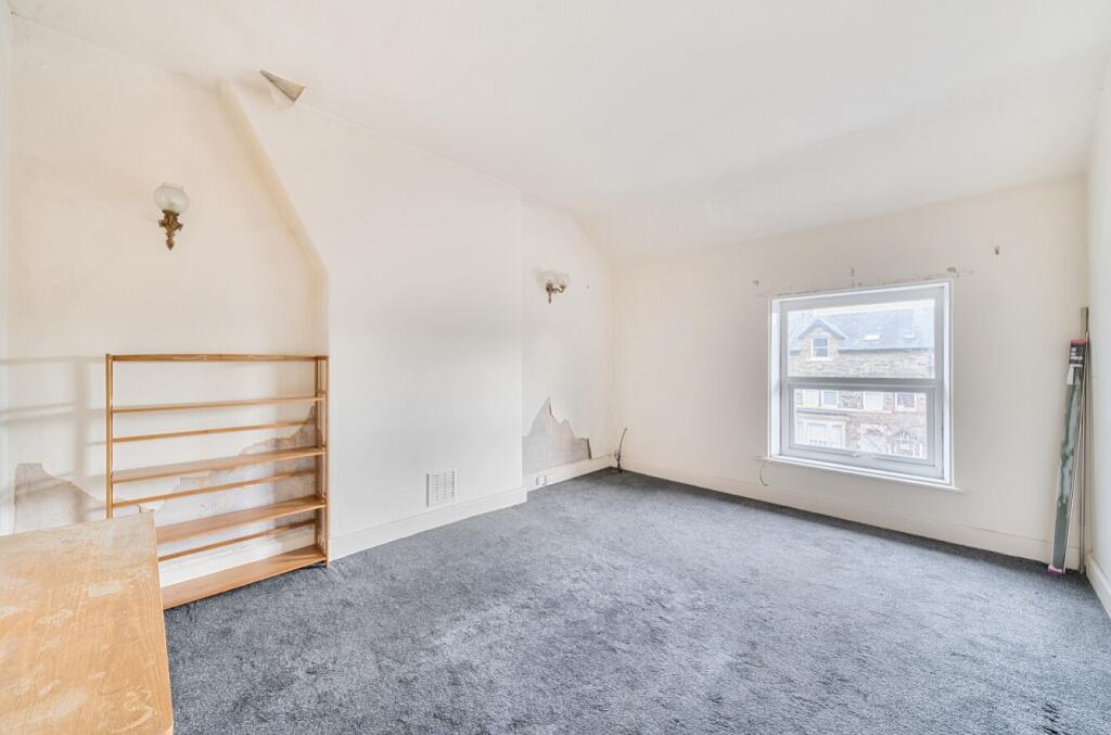 EweMove Harrogate Second Floor Living Room