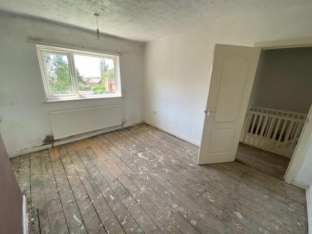 BEDROOM ONE T202508051003.jpg