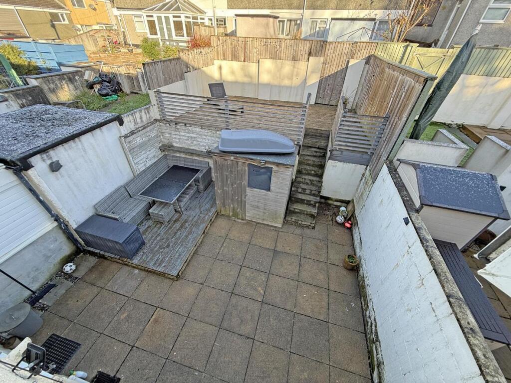 Coppice Gardens 3 - Garden Front.jpg