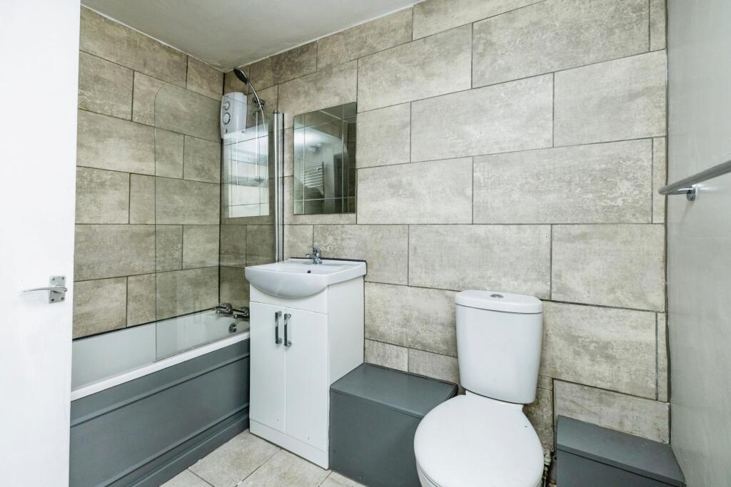 Downstairs Bathroom