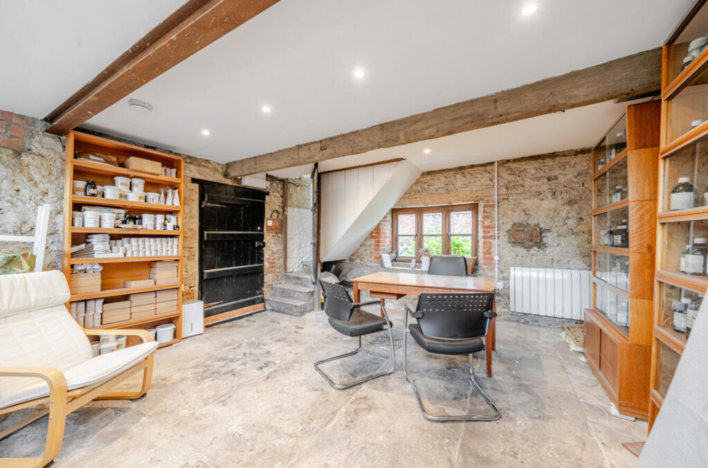 Coachhouse/Garage