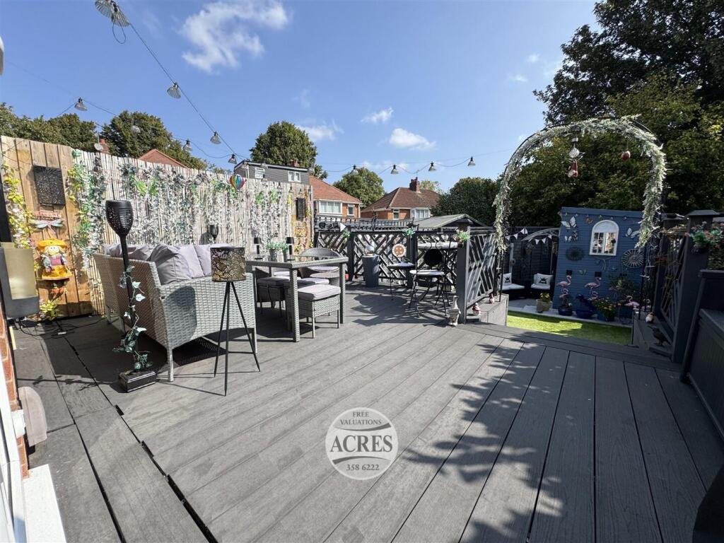 IMG_5833 (Large).jpg