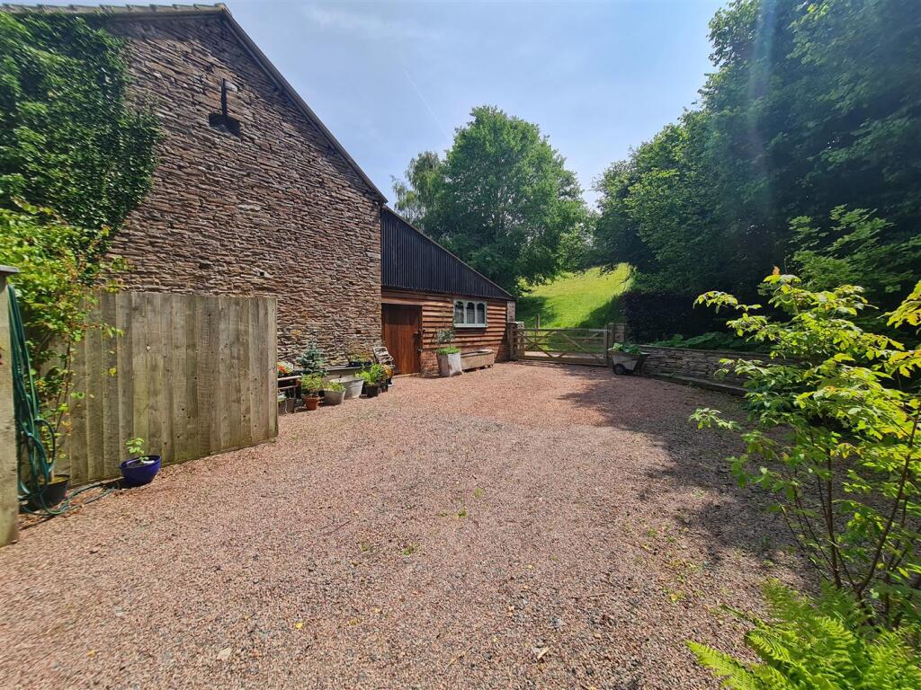 Barn and workshop.jpg