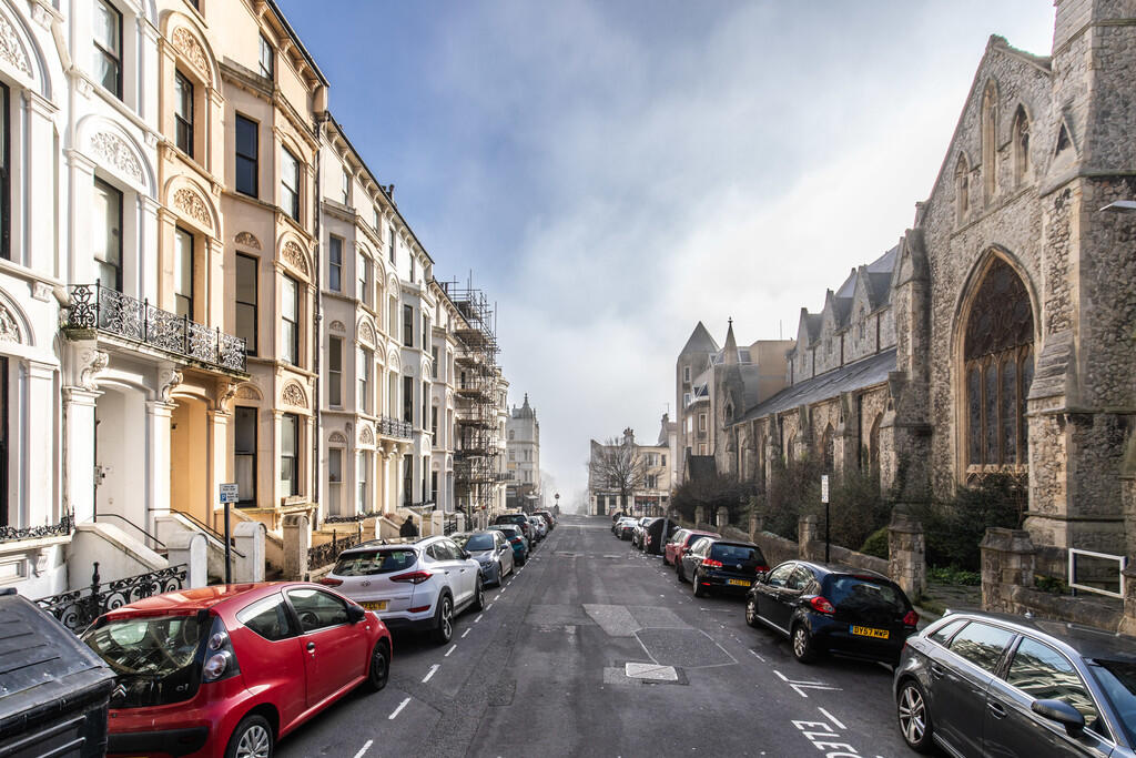 4, 16 Cambridge R...