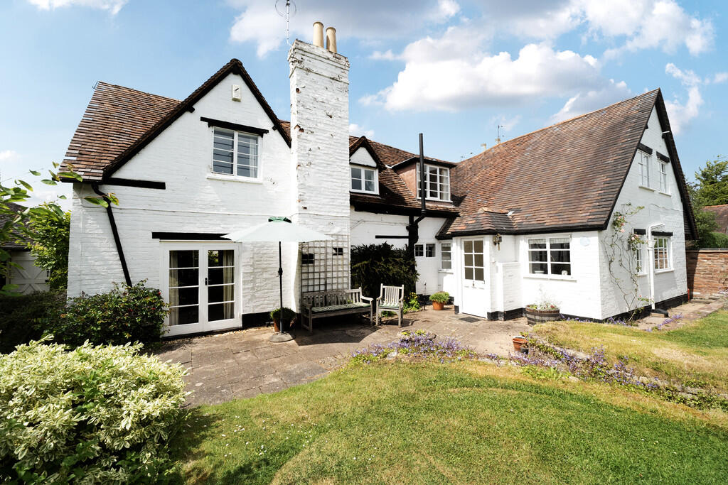 1302341-18-683879...