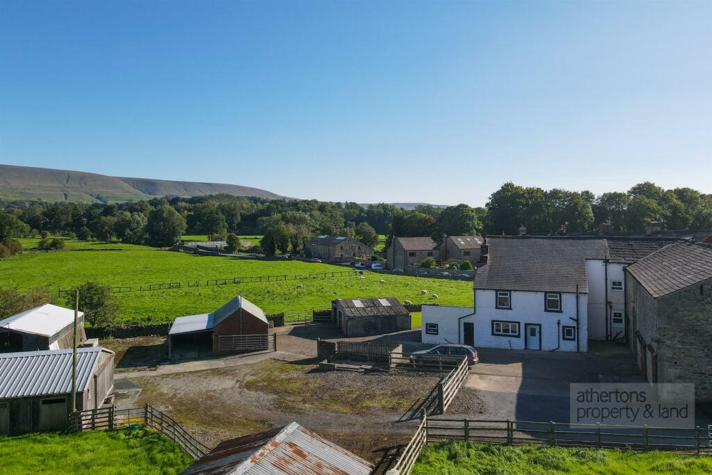 DJI_0990.jpg