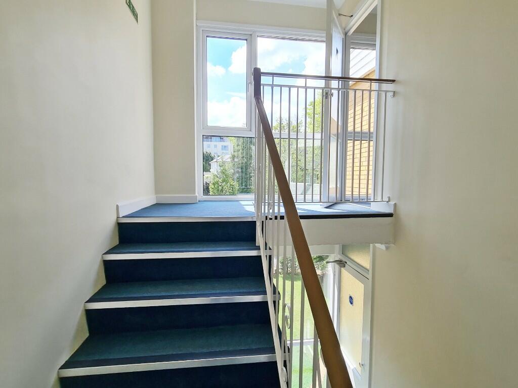 Top (3rd) Floor