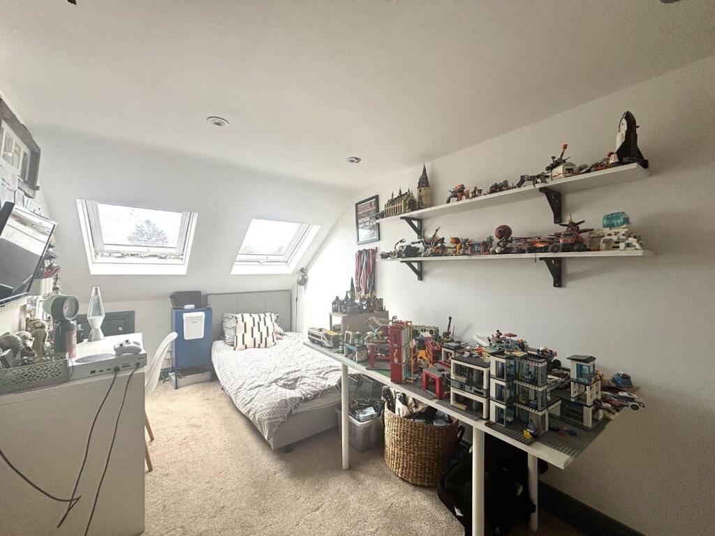 Bedroom 2.jpeg