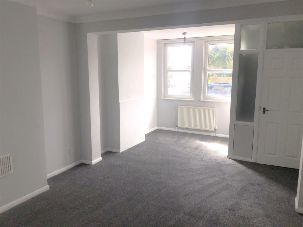 lounge.jpg