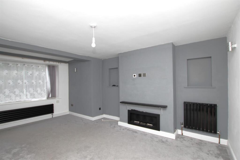 Living Room.JPG