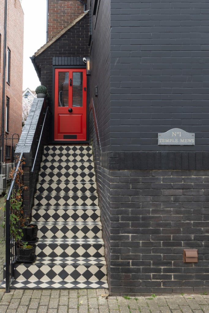277983 - TMH-1_TEMPLE_MEWS_CANTERBURY_ CT1_2PQ-...