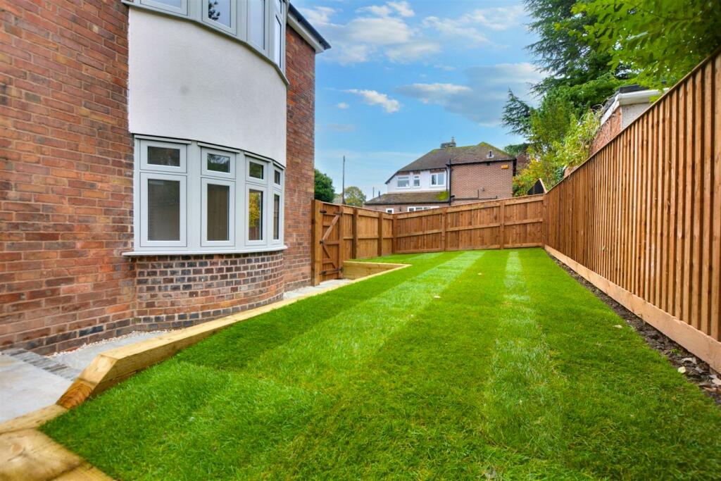 Garden_2.jpeg