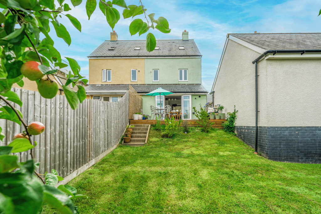 1315970-4-687e005b93430