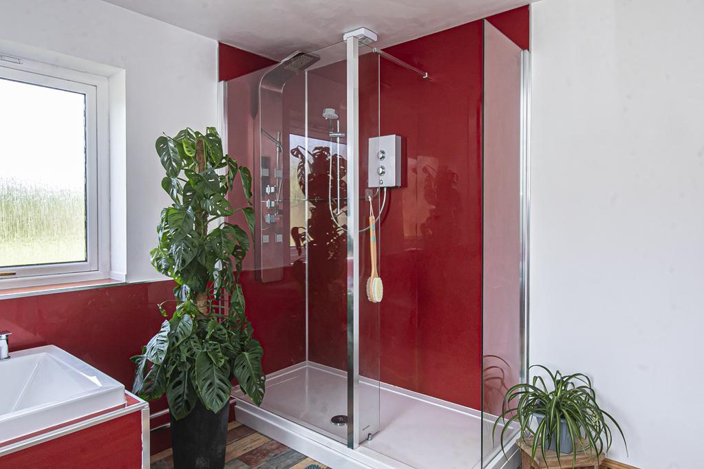 SHOWER DETAIL