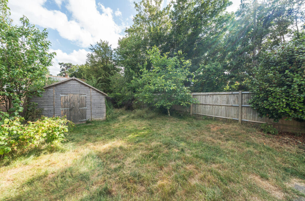 1313594-5-685bc0d...