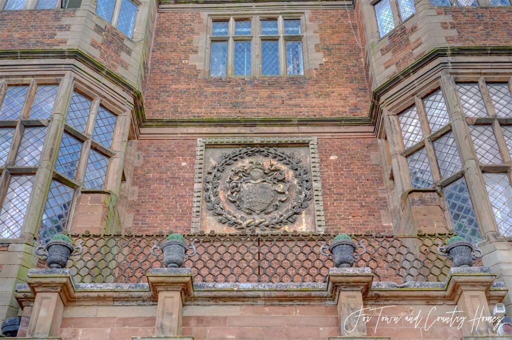 Elizabethan Suite (57).jpg