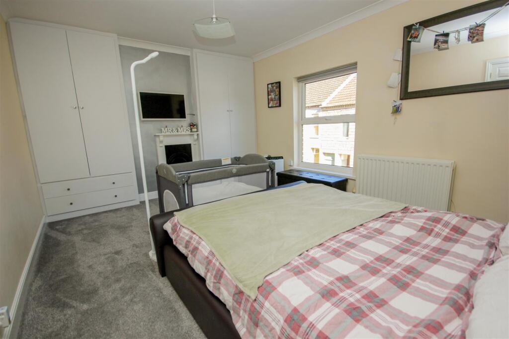 Master Bedroom.jpg