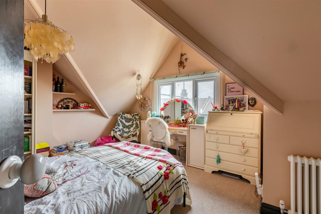 Bedroom.jpg