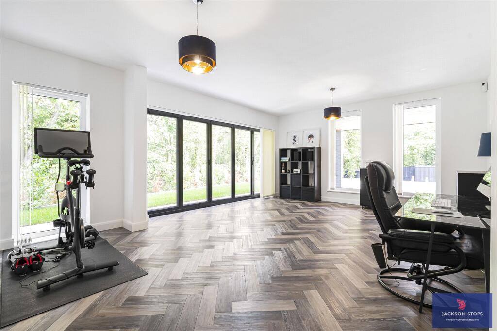 Gym/Studio