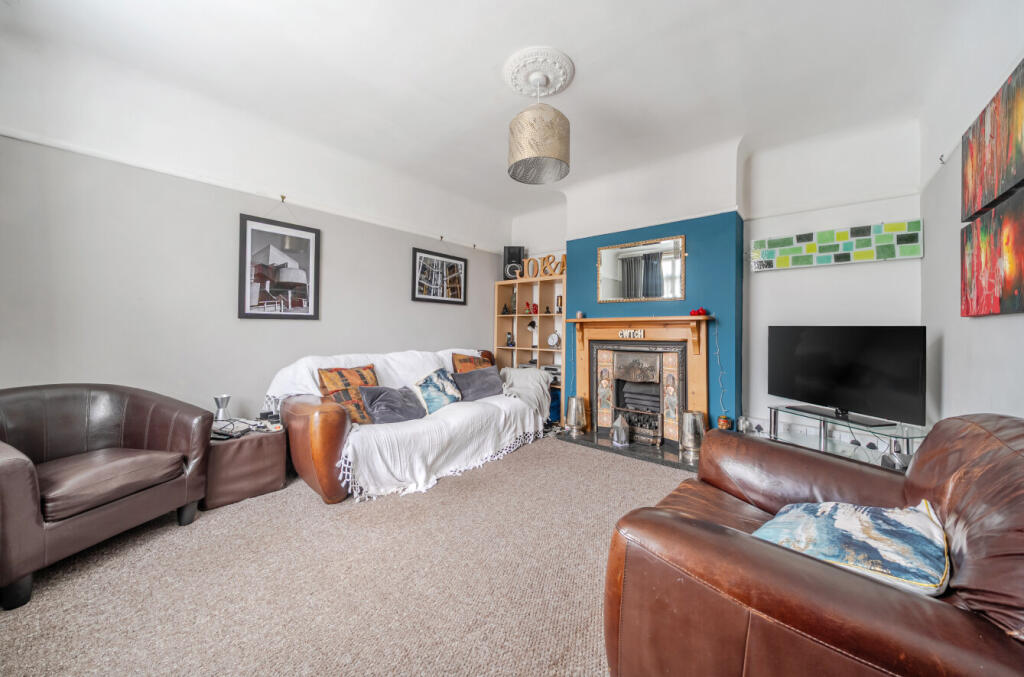 1380174-19-6911d9...