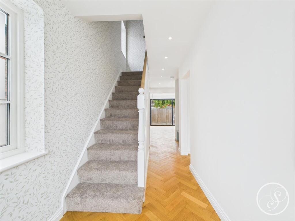 ENTRANCE HALL WAY