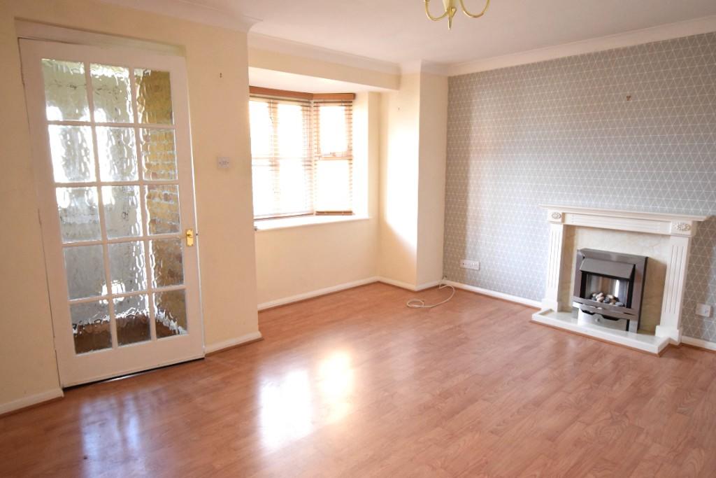 Living room (2)