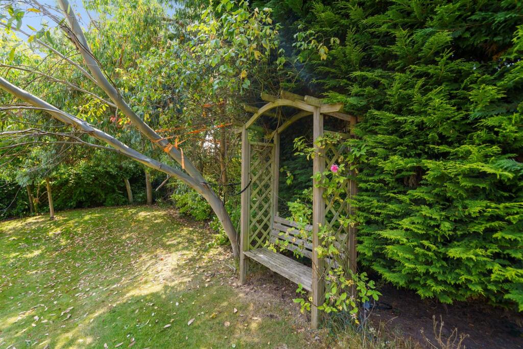 20 Oakley Wood Drive_42.jpg