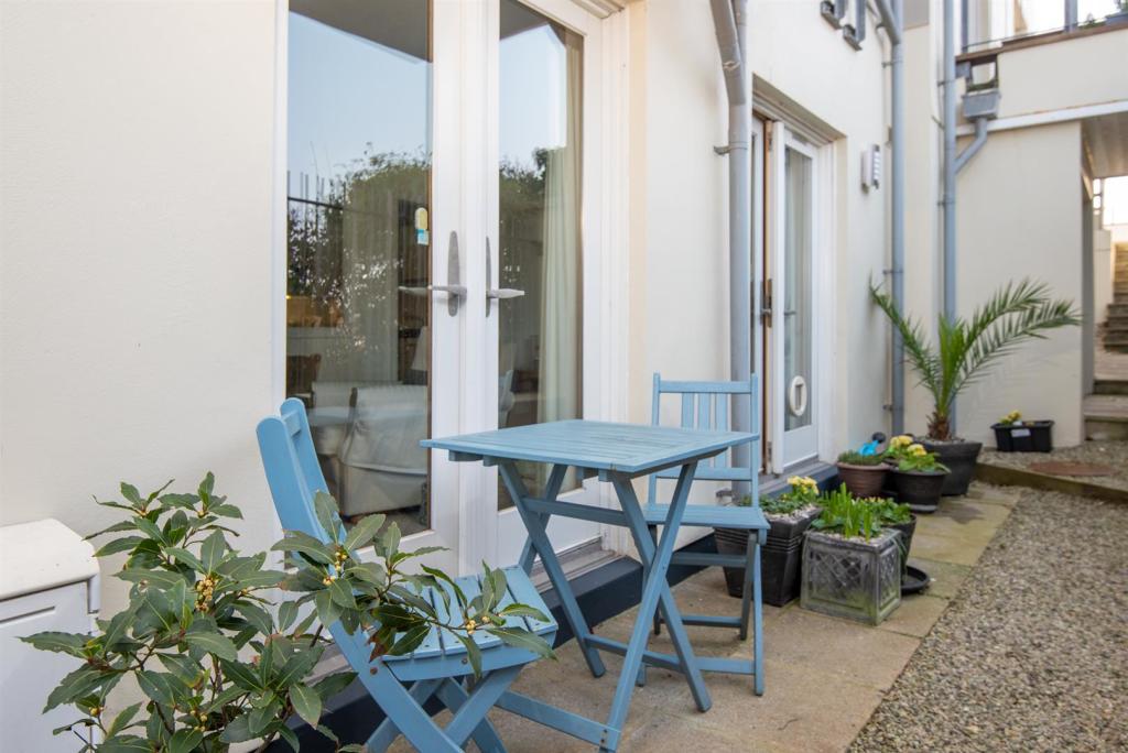 Terrace.jpg