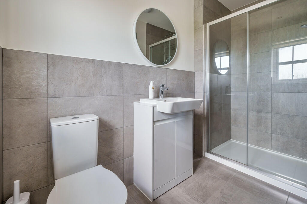 En-suite to maste...