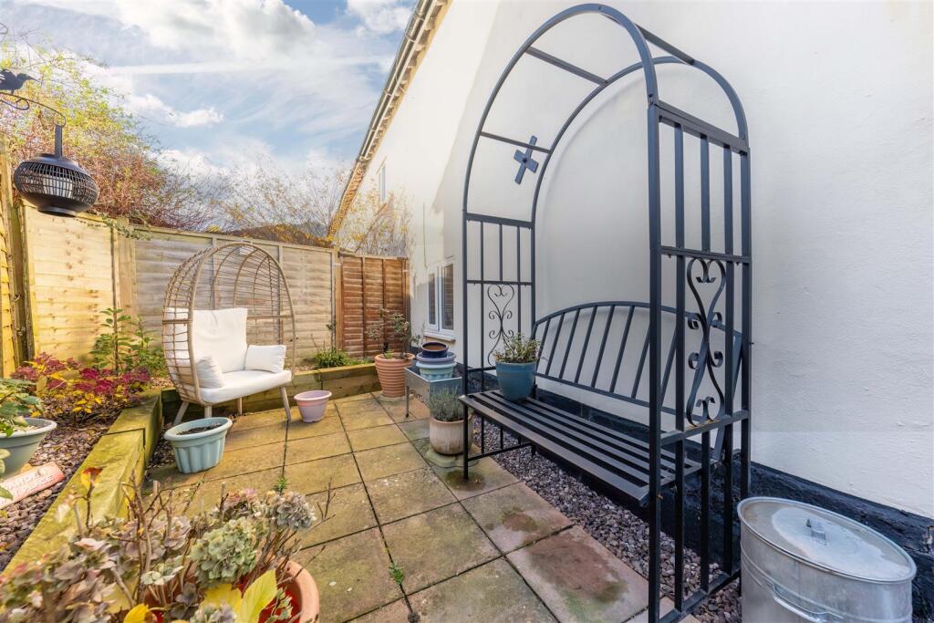 Courtyard Garden