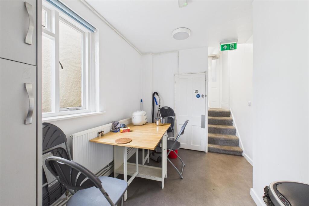 11 Osborne Villas, Kingsdown, Bristol BS2 8BP | Fr