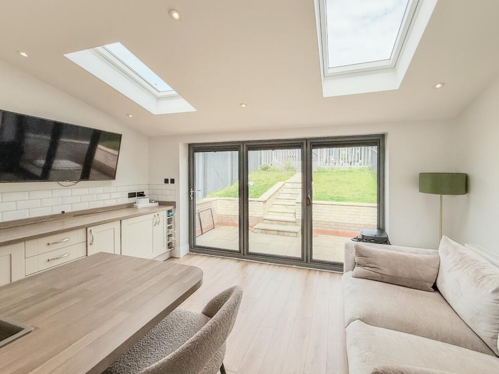 Kitchen/Diner/Family