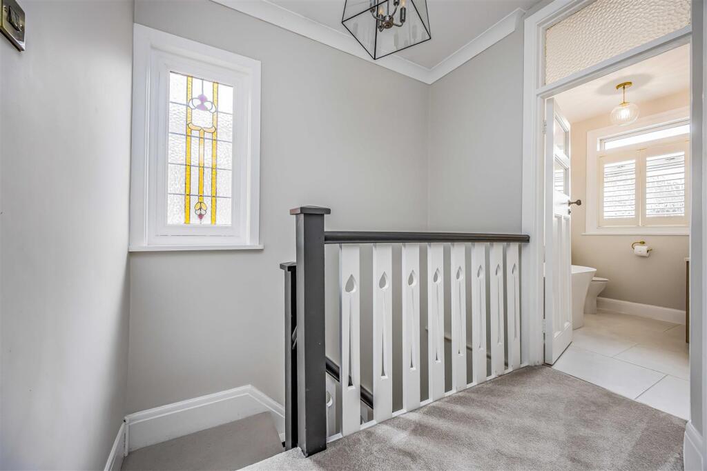 11 Torrington Road, Portsmouth-Small-PorticoMarket