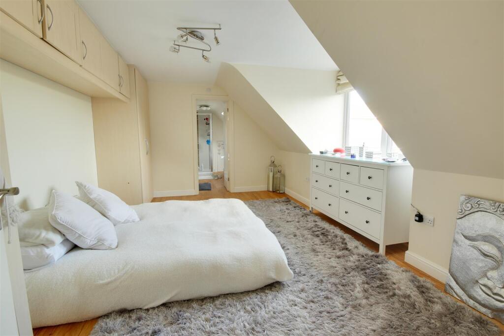 img_7331-img_7333 (1).jpg