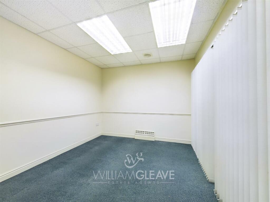 CAM01391G0-PR0081-ST